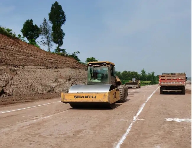 龙里道路施工